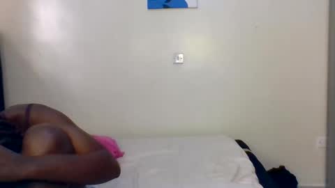 naya online show from 11.26.25