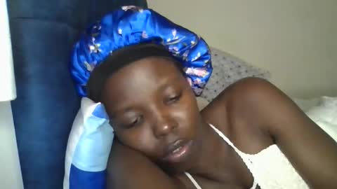 pretty_petite_ebony online show from 02.13.26