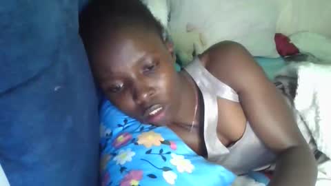 pretty_petite_ebony online show from 05.16.26