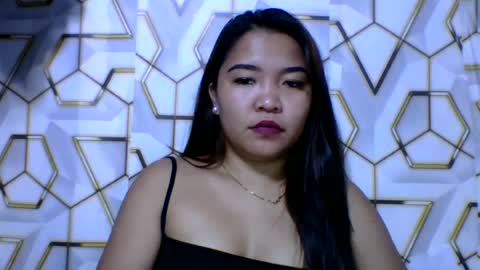 pretty_pharsa online show from 06.14.26