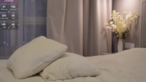 Elina online show from 01.26.25