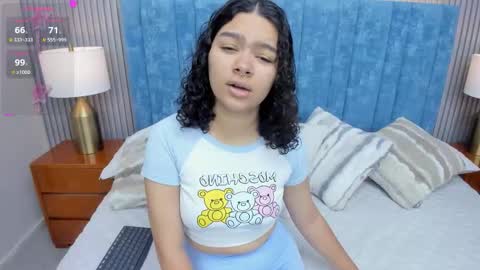 Daisy Flower online show from 10.29.25