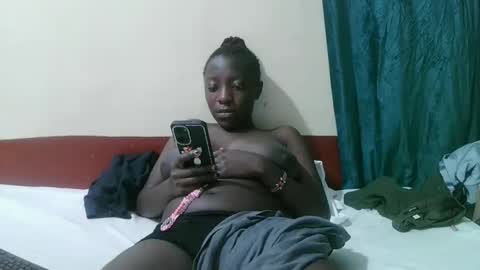 pretty_tiffany1 online show from 11.24.25