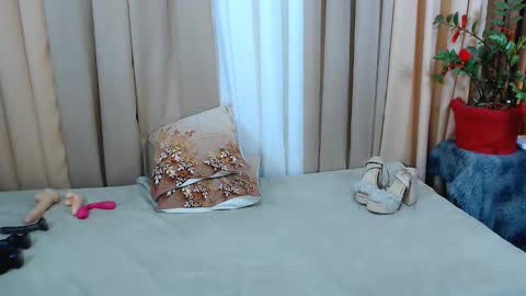 prettyakhira online show from 02.03.25