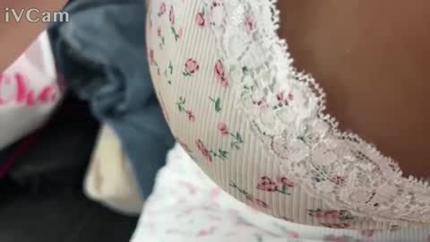 Snapshot of prettyasian123 chatting on 01.27.25 Jam online show from 01.27.25