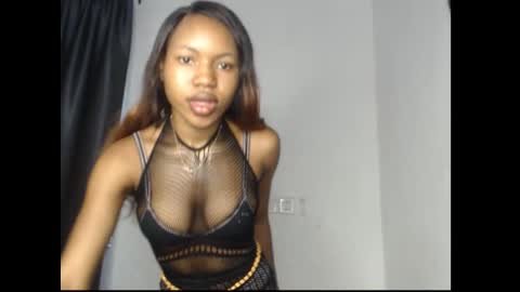 Snapshot of prettybaby6 chatting on 03.25.26 helen online show from 03.25.26