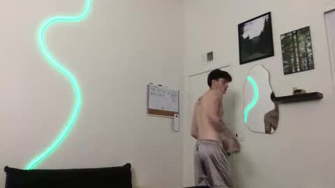 pretty boy online show from 11.08.25