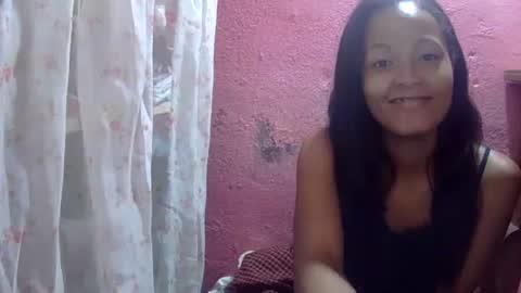 Snapshot of prettychoux chatting on 03.25.26 prettychoux online show from 03.25.26