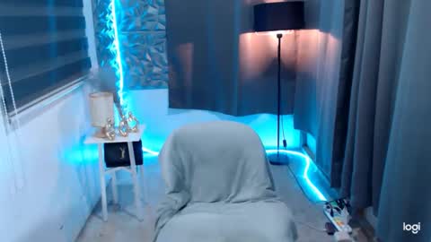 ASHLEY online show from 12.27.24