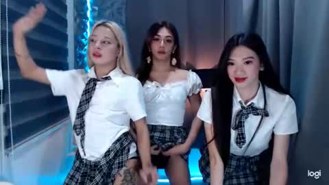 ASHLEY online show from 01.02.25