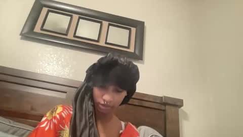 Snapshot of prettyfacefemale chatting on 06.06.26 prettyfacefemale online show from 06.06.26