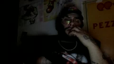 Snapshot of prettyglazed chatting on 02.13.26 prettyglazed online show from 02.13.26