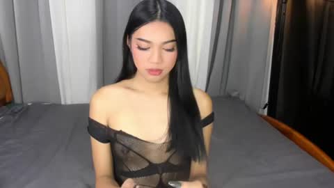 Snapshot of prettyhothugecock chatting on 07.21.26 prettyhothugecock online show from 07.21.26