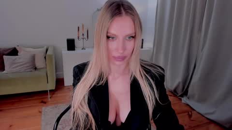 Eva online show from 02.01.25