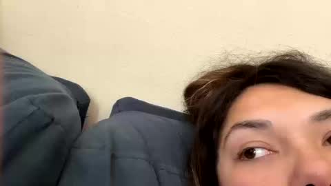 Snapshot of prettylatinamomma01 chatting on 10.18.25 prettylatinamomma01 online show from 10.18.25