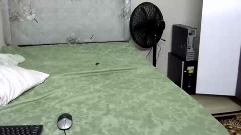 Prettylemmy online show from 10.11.25