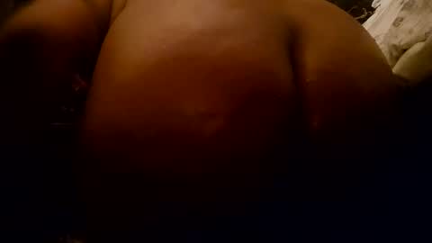 Snapshot of prettylips3 chatting on 12.07.24 Mona Red online show from 12.07.24