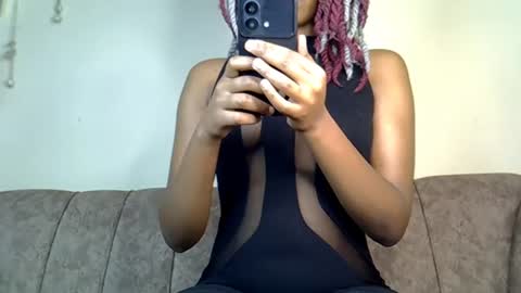 Snapshot of prettymistress2 chatting on 07.02.26 prettymistress2 online show from 07.02.26