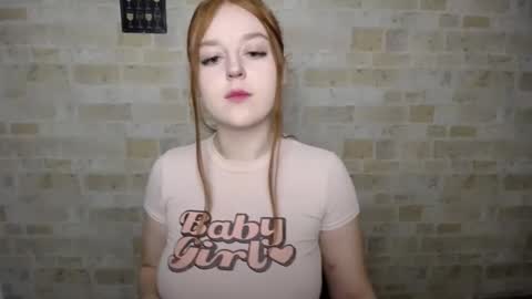 Snapshot of prettyvalerii_ chatting on 02.15.25 Valeri online show from 02.15.25