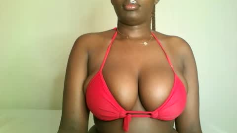 prettyvishy online show from 12.23.25