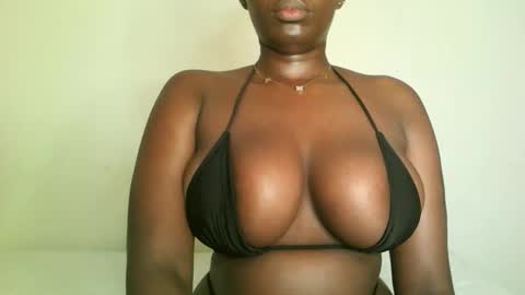 prettyvishy online show from 03.28.26