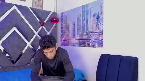 prince_arthur77 online show from 02.06.26