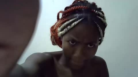 Snapshot of princess_0 chatting on 04.12.26 Princess online show from 04.12.26