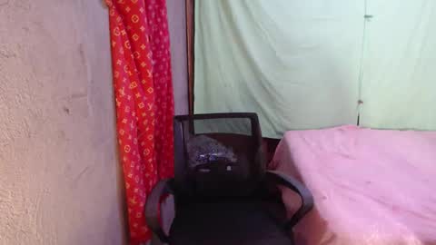 margux online show from 04.18.26