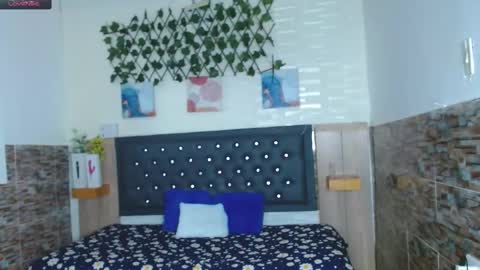 Snapshot of princess_martinez chatting on 02.14.25 Princess Martinez online show from 02.14.25