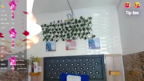 Snapshot of princess_martinez chatting on 10.30.25 Princess Martinez online show from 10.30.25