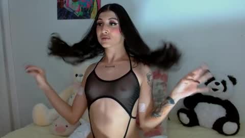 Sophie online show from 11.05.25