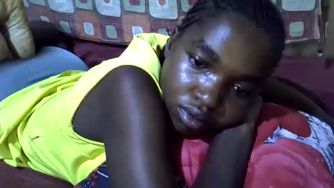 Snapshot of princess_scovia chatting on 11.11.25 princess_scovia online show from 11.11.25