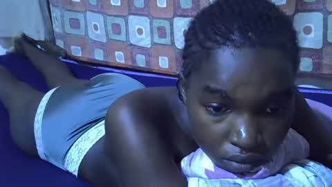 Snapshot of princess_scovia chatting on 11.17.25 princess_scovia online show from 11.17.25