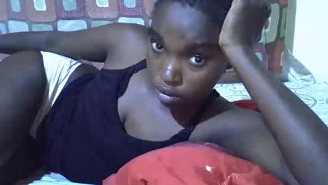 Snapshot of princess_scovia chatting on 11.22.25 princess_scovia online show from 11.22.25