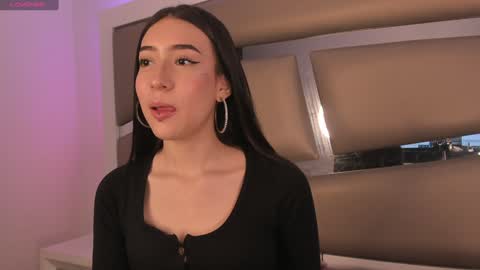 princess_tokyo_ online show from 02.05.25