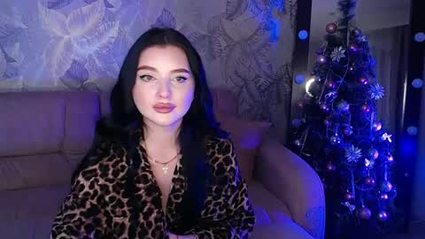 princessamira1 online show from 12.13.24