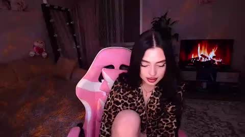 princessamira1 online show from 02.01.26