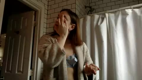 Annie Violet online show from 02.21.26