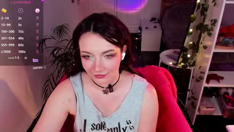 Princess Foxy online show from 02.14.25