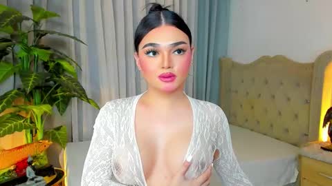 PrincessDONT FORGET TO FOLLOW ME online show from 12.22.25