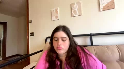 princessviccxo online show from 04.14.26