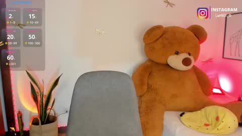 princessluna_14 online show from 12.16.25