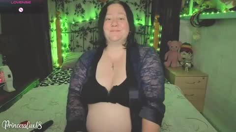 Lux Alot Luxi online show from 05.26.26
