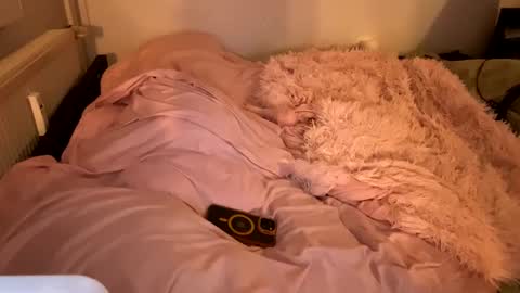 Snapshot of princessmio chatting on 02.28.25 Lolli online show from 02.28.25