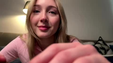 Kate online show from 04.21.26