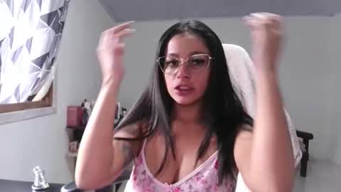 Snapshot of princessyummy chatting on 01.10.26 Princess online show from 01.10.26