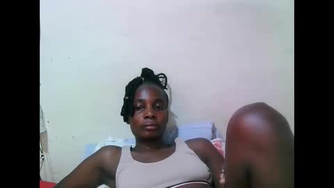 pritty_amber online show from 04.04.26