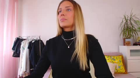 Nansy online show from 05.10.26
