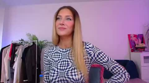 Nansy online show from 07.09.26