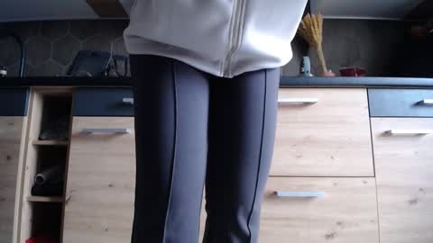 Space online show from 12.18.25